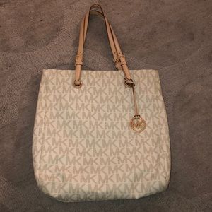 Great Condition MK Bag